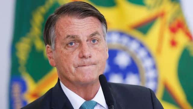 Braziliya Ali Məhkəməsi Bolsonaroya 10 gün vaxt verdi