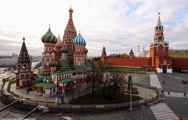 Moskvadakı Qırmızı Meydan ziyarətçilər üçün bağlı olacaq