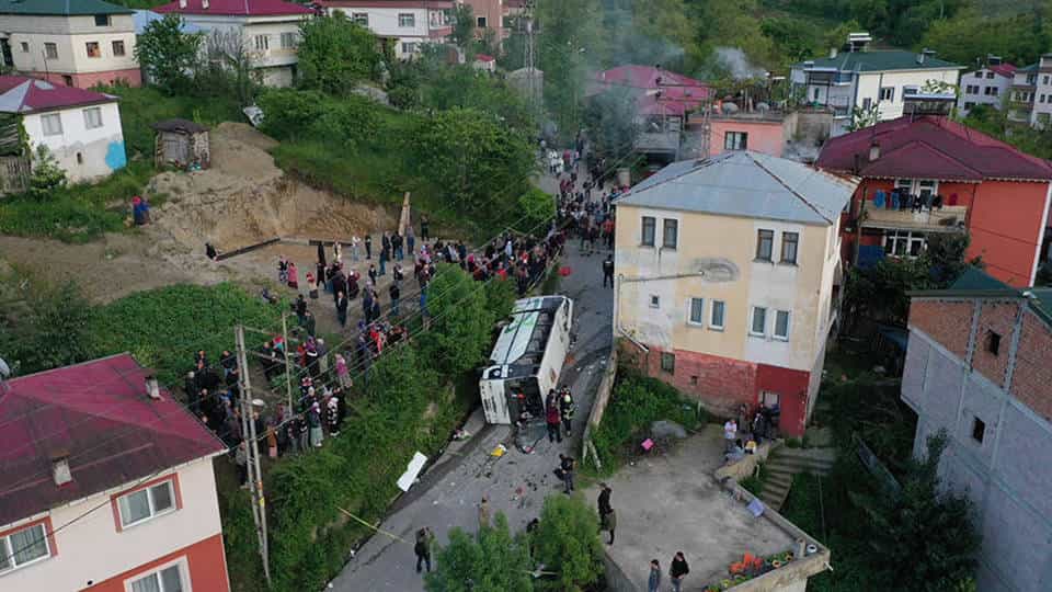 Türkiyədə avtobus qəzası: Ölənlər var