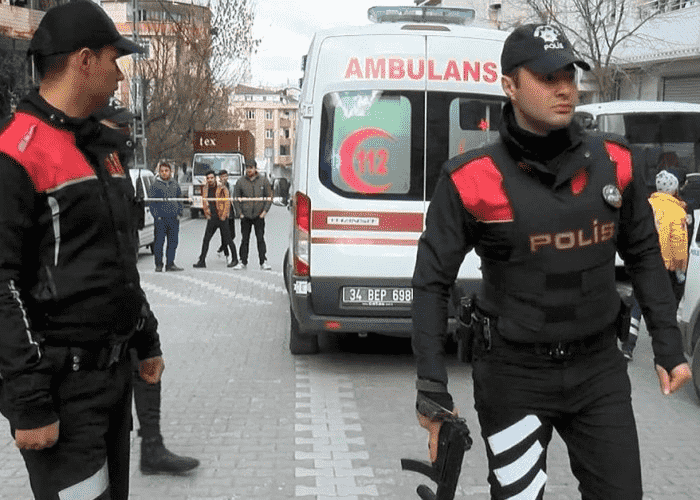 İstanbul polisi əməliyyat keçirdi - 150 nəfər saxlanıldı