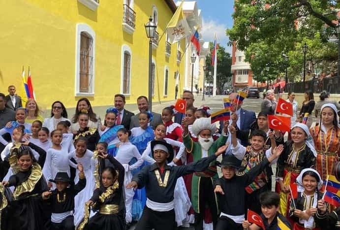 Venesuelanın tarixi küçəsinə “Türkiyə Cümhuriyyətinin Küçəsi” adı verildi