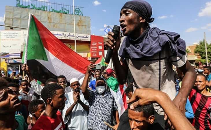 Sudandakı toqquşmada ölənlərin sayı 860-ı keçib