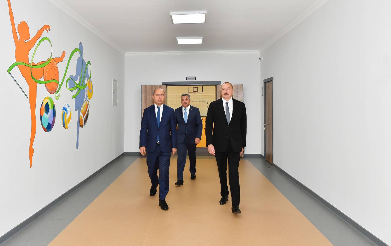 Prezident Xırdalanda məktəbin açılışını edib: YENİLƏNİB