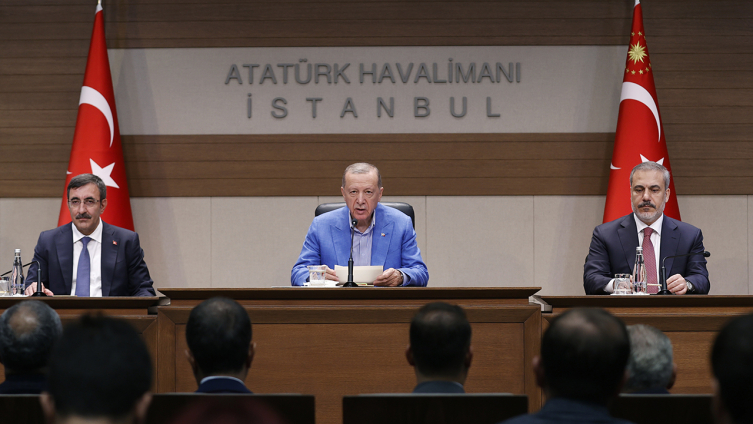 "Ankara Aİ ilə yollarını ayıra bilər": Türkiyə Prezidenti